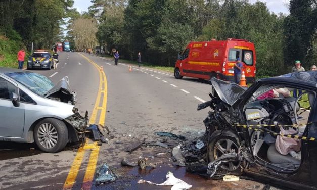 Duas pessoas morrem em acidente na BR-470