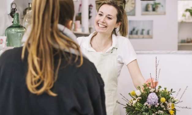 Varejo gaúcho deve gerar cerca de 15 mil empregos temporários entre setembro e novembro
