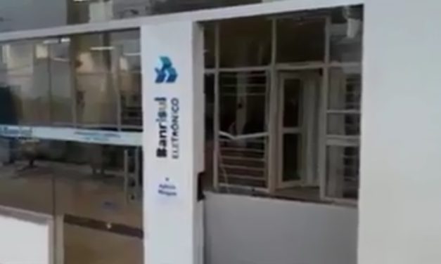 Agências bancárias são atacadas com explosivos na madrugada de quarta-feira em cidades do RS