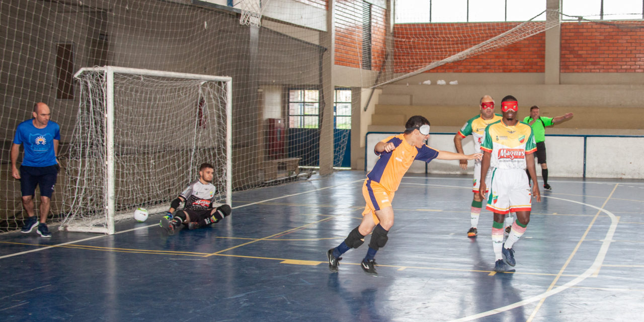 Futebol para cegos: Com jogadores da seleção brasileira, Agafuc se prepara para defender título nacional