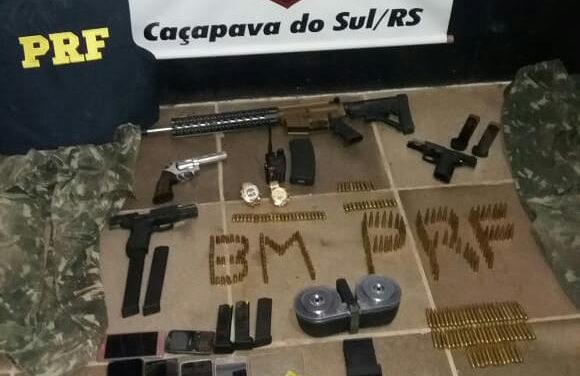 PRF prende oito integrantes de quadrilha em Caçapava do Sul