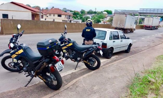 PRF apreende automóvel com quase 80 mil reais em multas