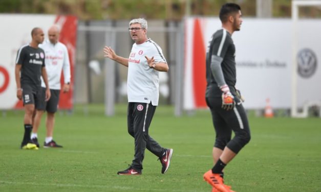 Odair luta contra o tempo para preparar o Inter