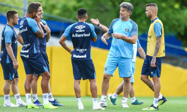 Grêmio volta aos treinos hoje