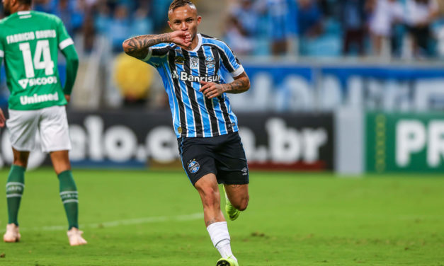 Romildo nega que tenha recebido proposta por Everton