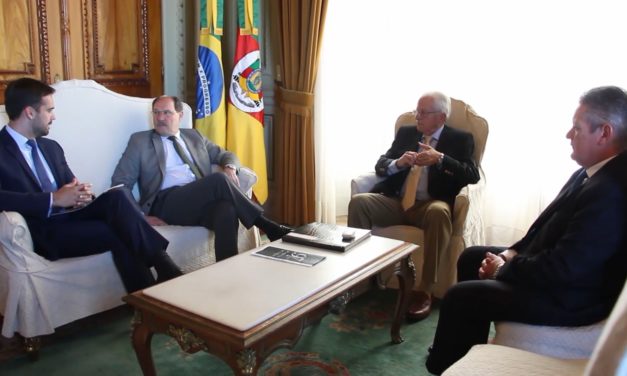 Jose Ivo Sartori e Eduardo Leite realizam o primeiro encontro oficial no Piratini