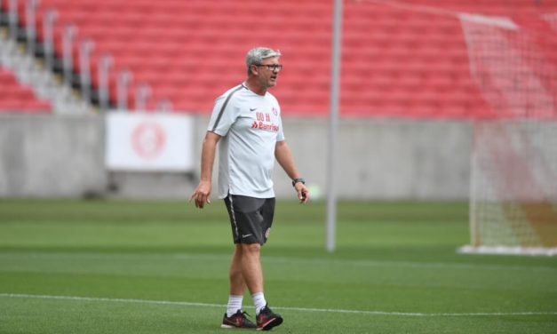 Inter procura Odair para renovar