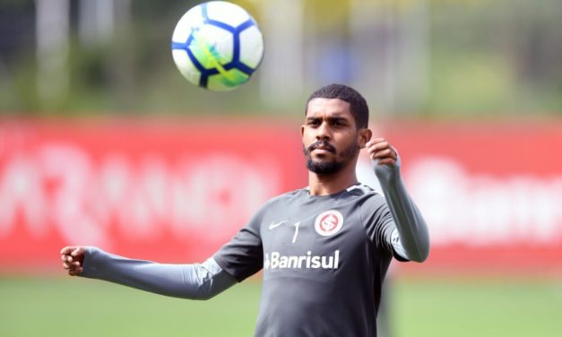 Volante da base é a novidade na concentração do Inter