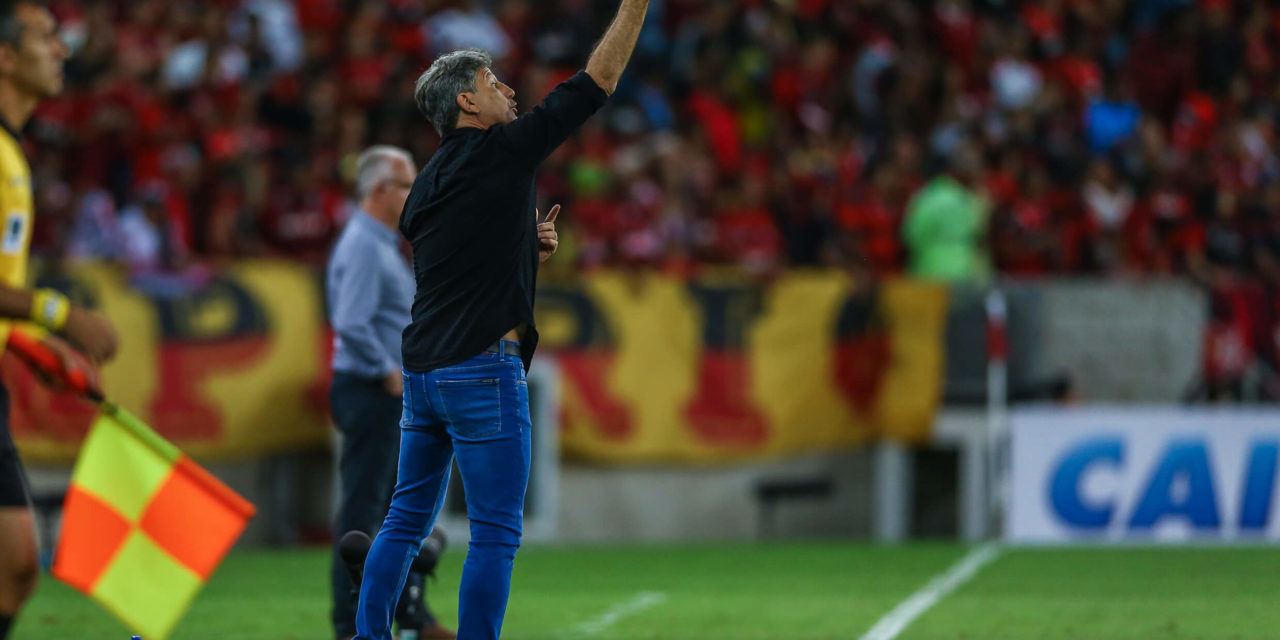 Flamengo prepara proposta para Renato, diz jornal do Rio