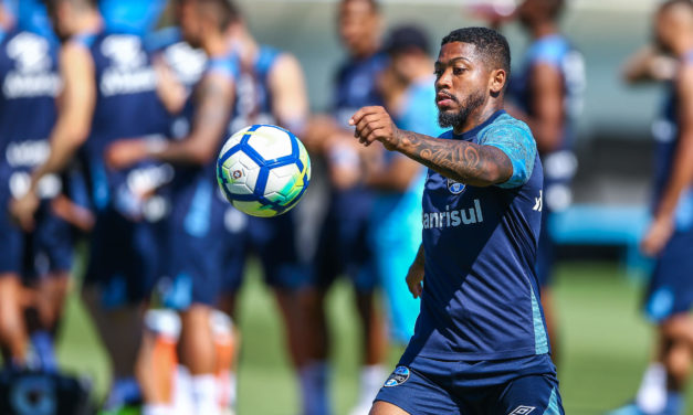 Atlético Mineiro quer Marinho