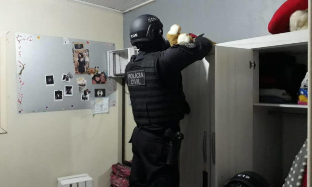 Traficantes trocavam drogas por carros