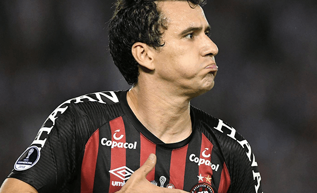 Atlético-PR cobra caro para liberar Pablo