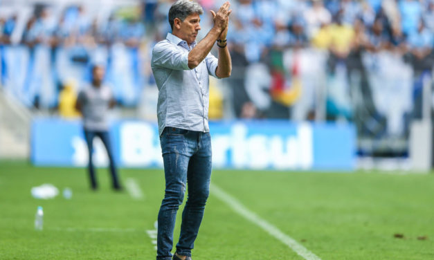 Acordo autoriza faltas de Renato e fere regulamento de curso