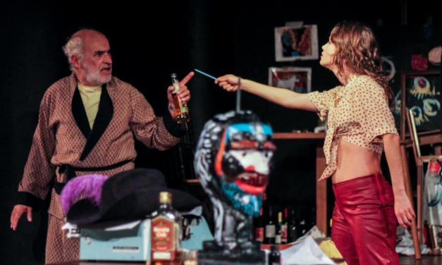 Peça sobre Charles Bukowski estreia no Porto Verão Alegre