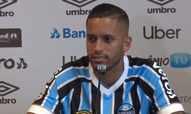 Rômulo: “A gente não desaprende a jogar bola”