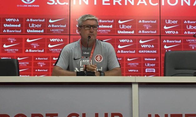 Odair usará primeiras rodadas do gauchão para observar o maior número possível de jogadores