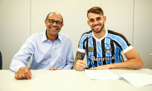 Vizeu é oficializado no Grêmio