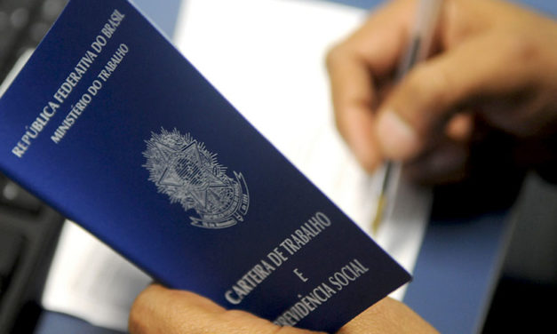 Desemprego sobe e atinge 12,7 milhões de pessoas após dois trimestres de queda