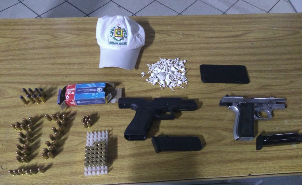 BM apreende armas, munições e drogas em Gravataí