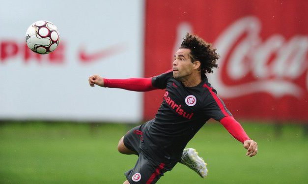 Camilo inscrito na Libertadores e no Gauchão