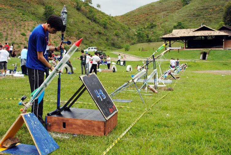 Participação de meninas cai na Olimpíada Brasileira de Astronomia
