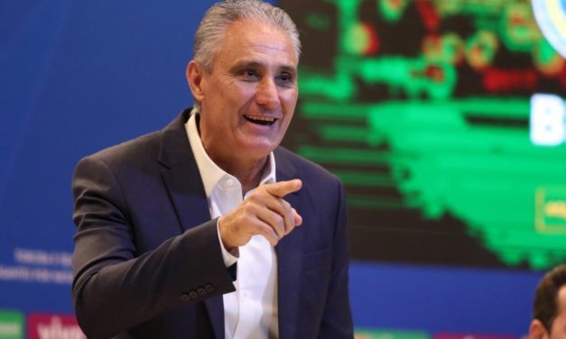 Everton ganha elogios de Tite