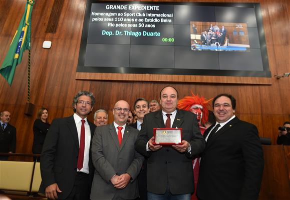 Assembleia homenageia os 110 anos do Sport Club Internacional e os 50 anos do estádio Beira-Rio