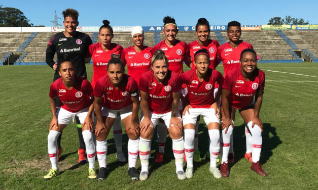 Gurias Coloradas vencem São José-SP
