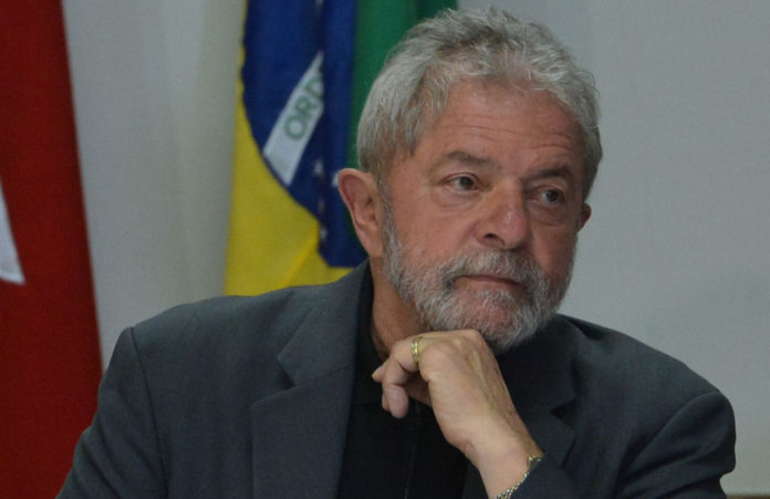 STJ reduz pena de Lula em caso do triplex