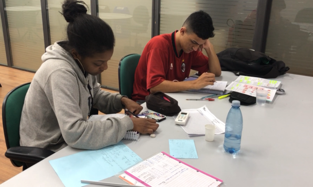 Enem faz com que o método de ensino para a prova seja diferente de vestibulares tradicionais