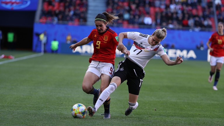 Alemanha derrota Espanha e está a um pé das oitavas da Copa