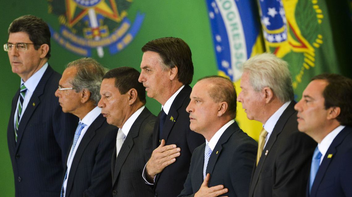 Presidente do BNDES está com “cabeça a prêmio”, diz Bolsonaro