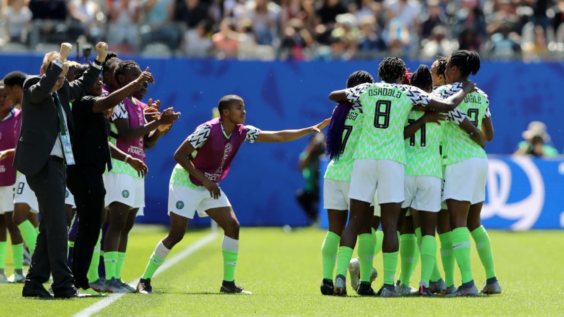 Nigéria vence Coreia do Sul na abertura da segunda rodada