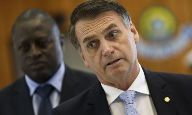 Relatório da Reforma da Previdência é aprovado, apesar dos melindres de Bolsonaro e do PSL