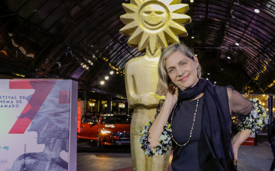 Carla Camurati recebe homenagem no 47º Festival de Cinema de Gramado
