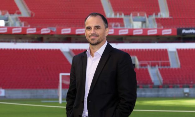 Internacional renova ate o final de 2020 com diretor executivo Rodrigo Caetano