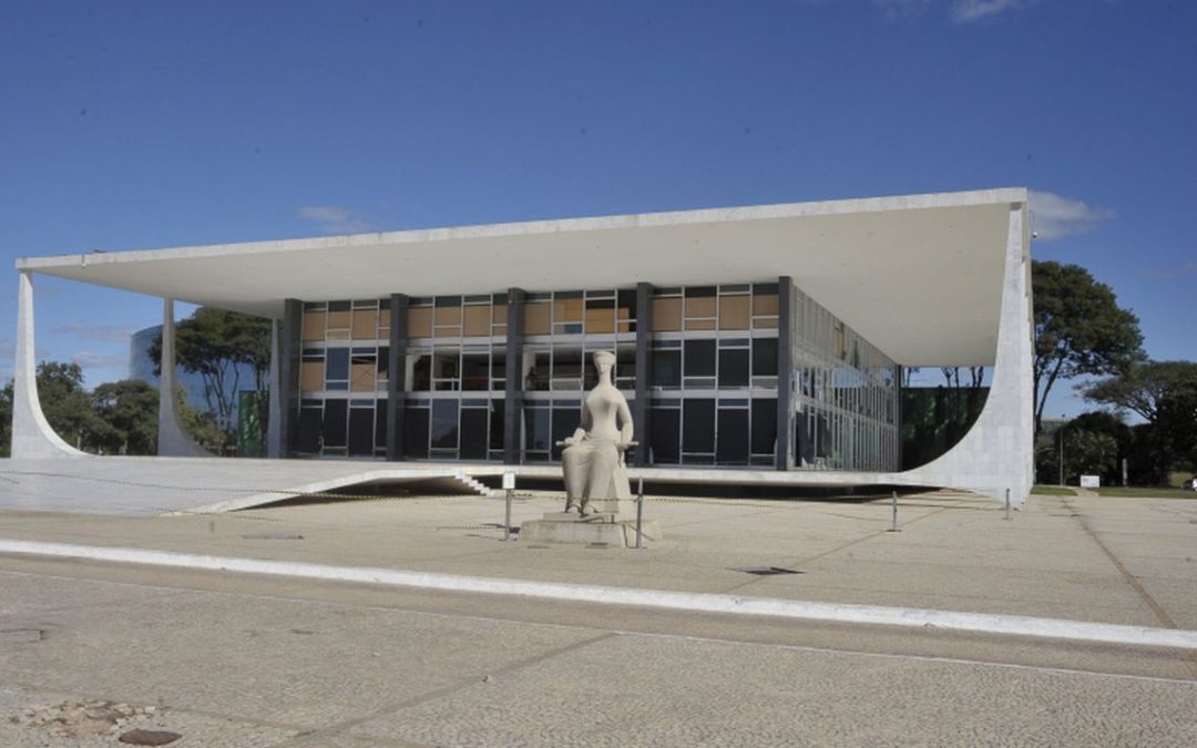 STF volta a recomendar uso de máscara em suas dependências