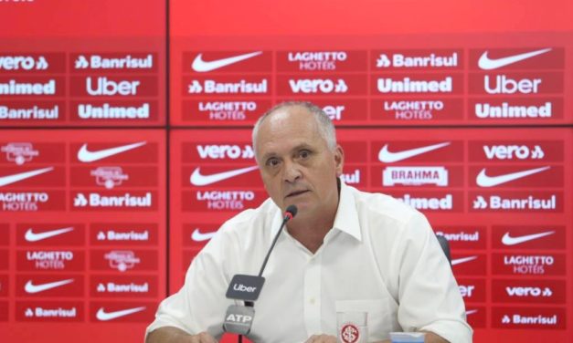 Roberto Melo pede demissão ao Internacional