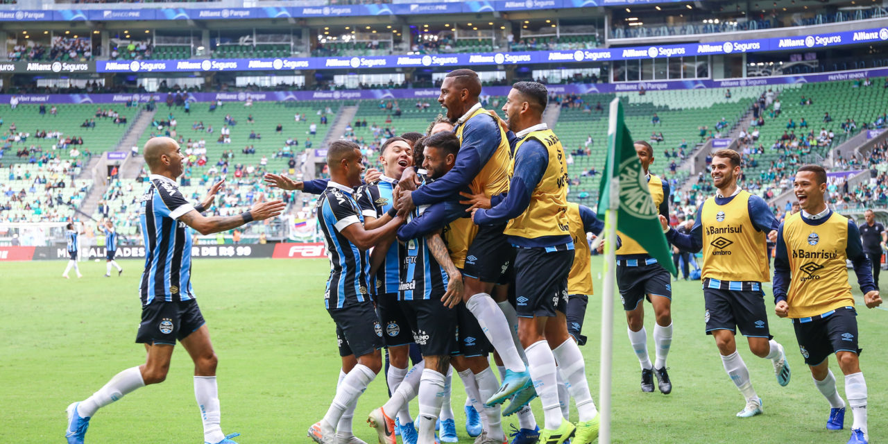 Grêmio confirma vaga na Libertadores após vitória sob Palmeiras