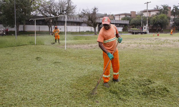Trabalhadores da coleta de lixo fazem paralisação em Porto Alegre