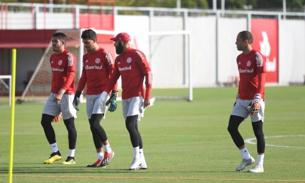 Colorado estreia no Gauchão buscando o 46º título