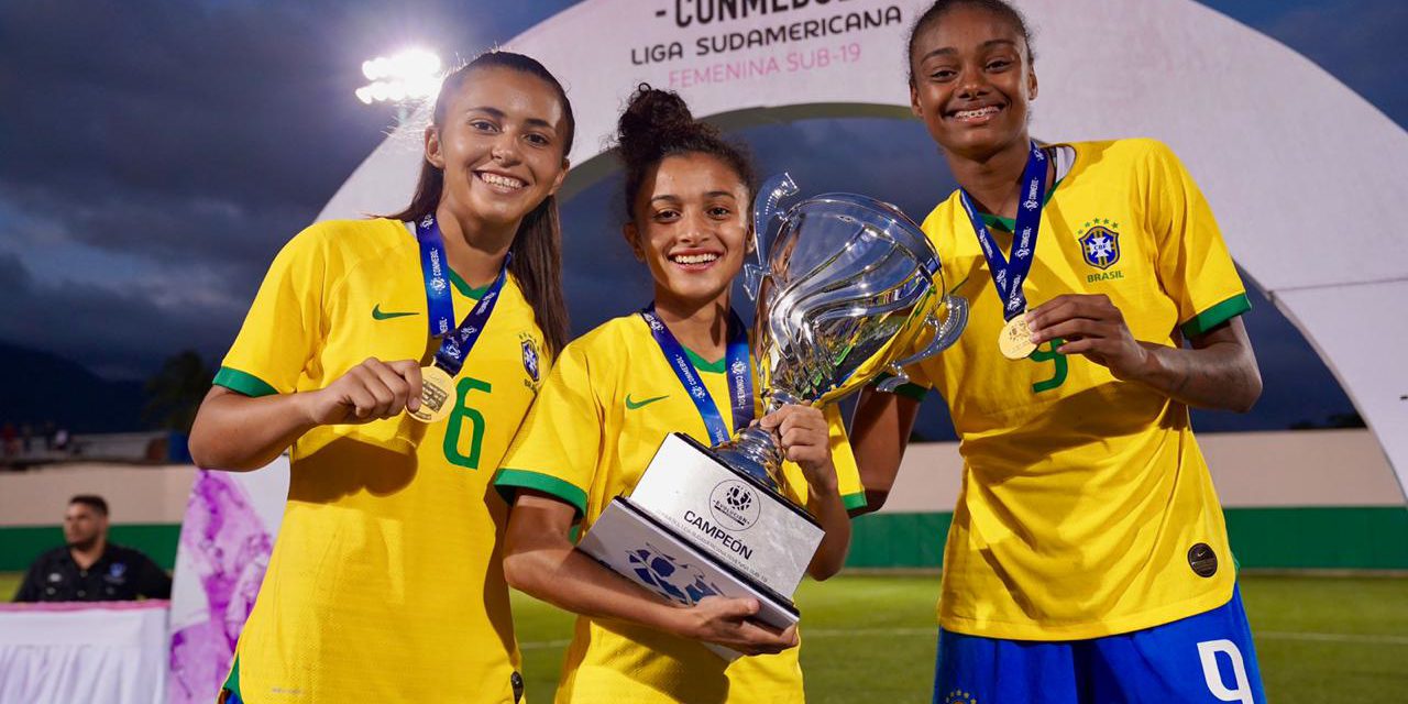 Gurias Gremistas conquistam a Liga Conmebol Sul-Americana com a Seleção Brasileira sub-20