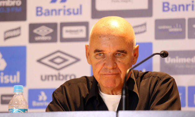 Grêmio informa o falecimento do técnico campeão do mundo Valdir Espinosa