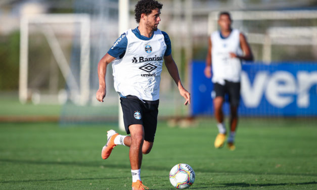 Tricolor faz treino fechado para enfrentar o Caxias
