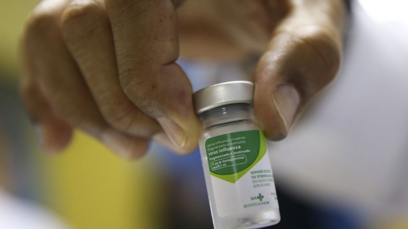 Farmácias privadas poderão aplicar doses de vacina da gripe pelo SUS