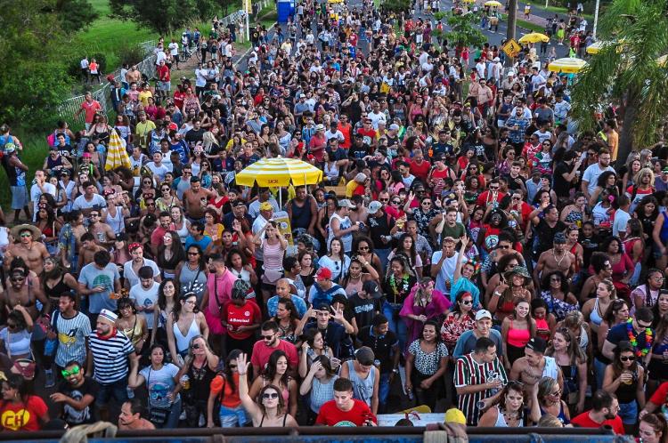 Circuito Cidade Baixa se despede do Carnaval de Rua 2020