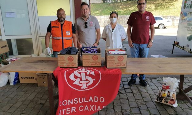 Consulado do Inter de Caxias do Sul doa kits de higiene a moradores de rua