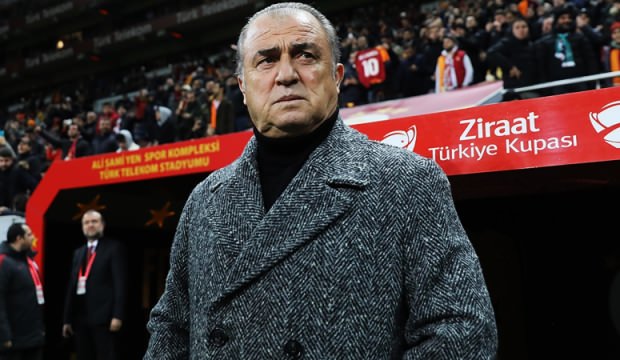 Fatih Terim, técnico do Galatasaray, testa positivo para novo coronavírus