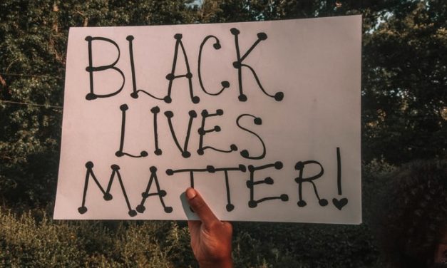 Ato “Vidas Negras Importam” contra racismo ocorre neste domingo em Porto Alegre