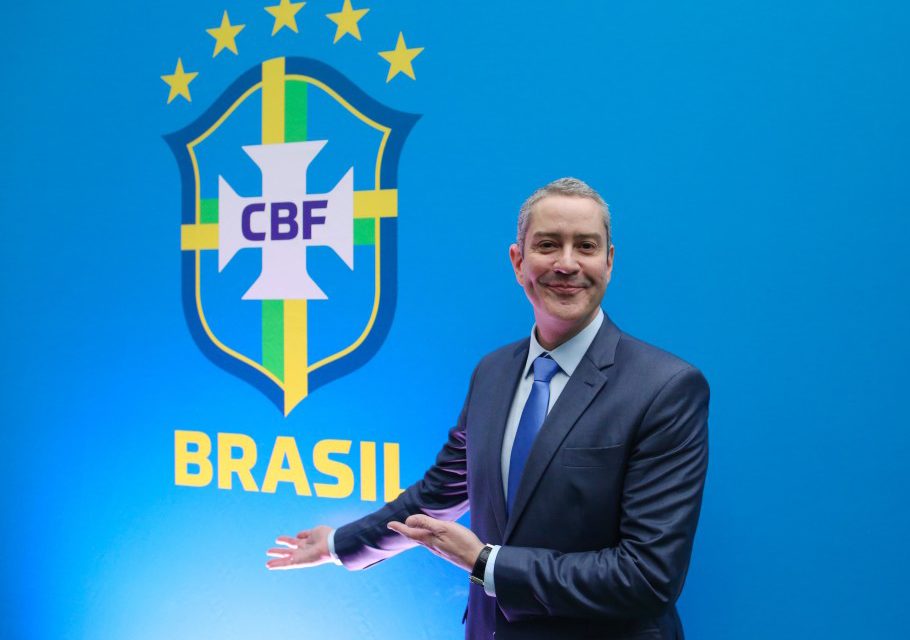 Presidente da CBF garante retomada do futebol em agosto